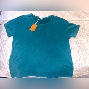 Green Envelope Basic TShirt